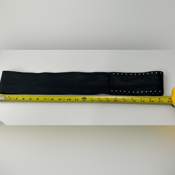 White House Black Market Black Studded Wrap Belt, One Size - Picture 4 of 6